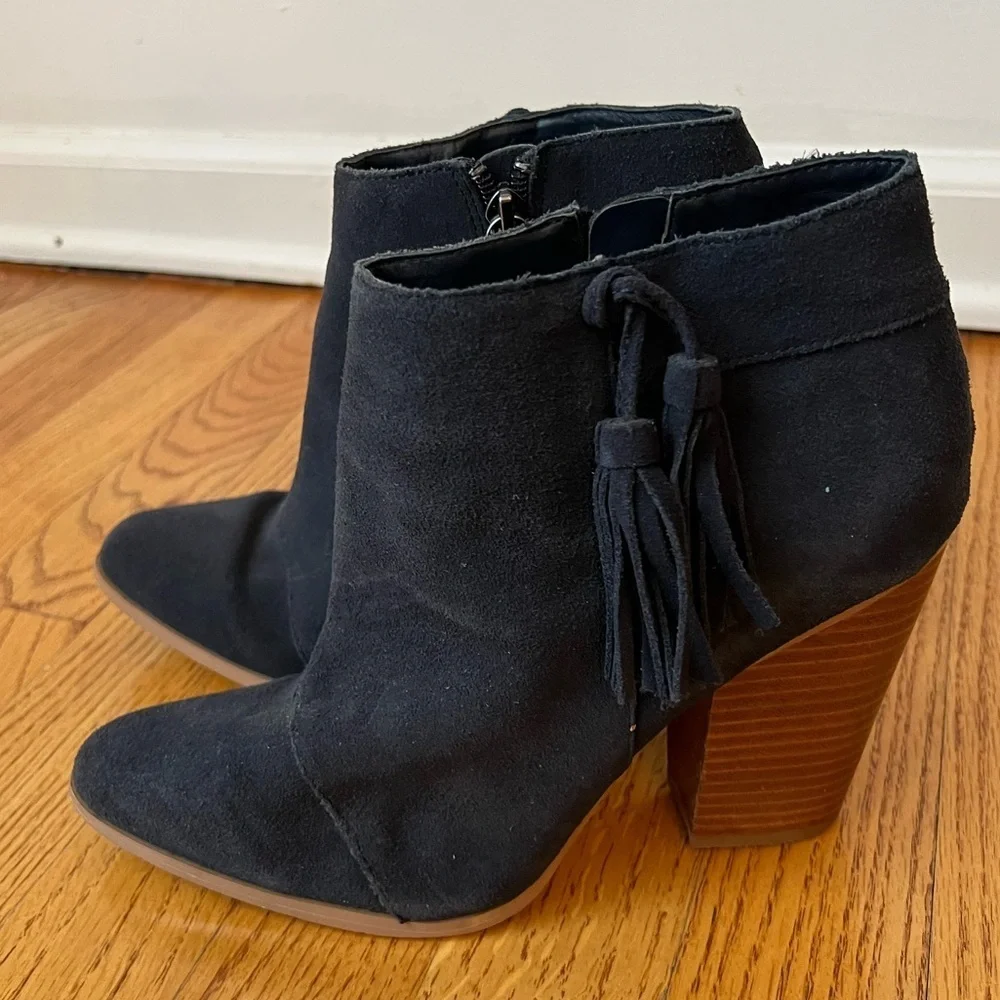 Sole Society Navy Suede Ankle Booties with Tassel Block Heel